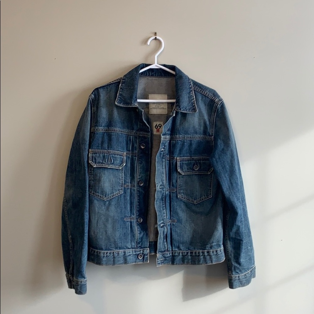 Men’s Jean Jacket - like new!